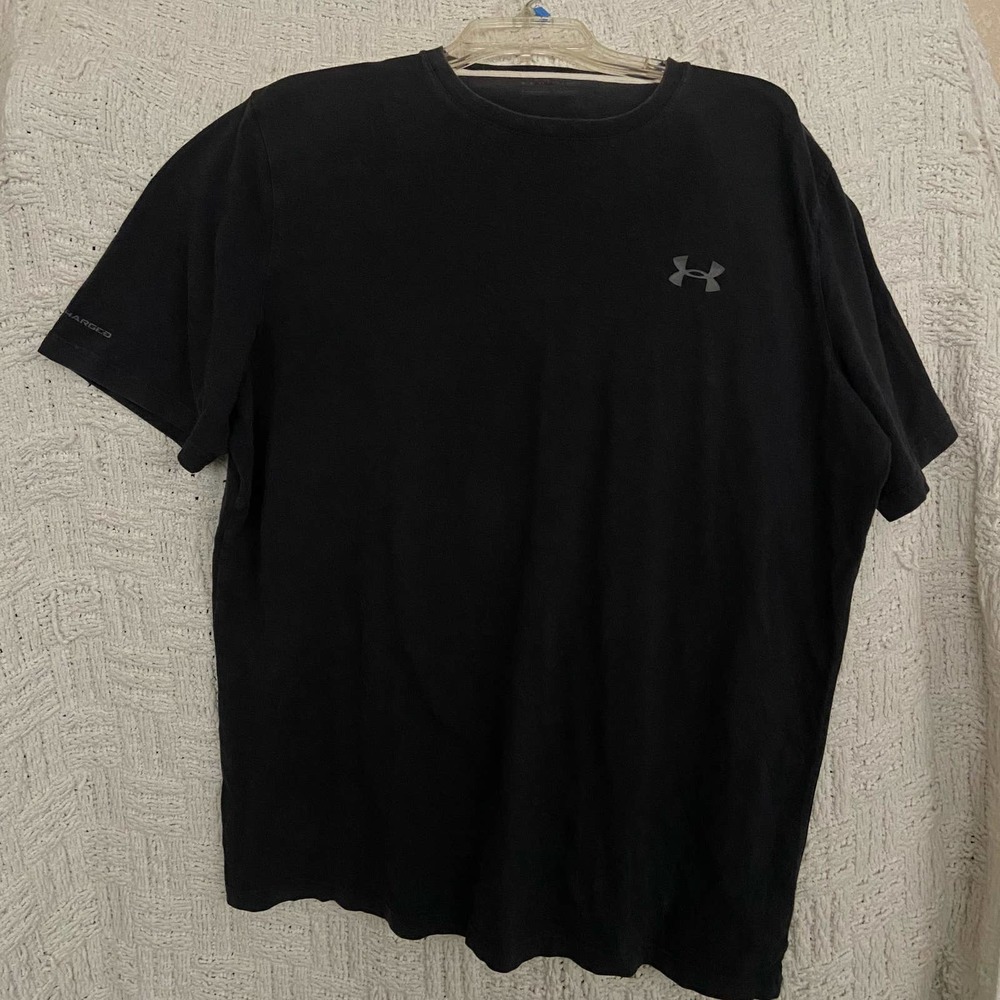 Under Armour Black Heat Gear Shirt XL